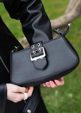 Жіноча чорна шкіряна сумка клатч / мінімалістична сумочка з еко шкіри без бренду1 фото