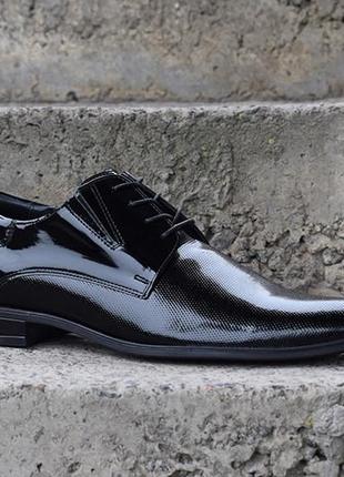 Чорні туфлі лаковані дербі - 45 розмір6 фото