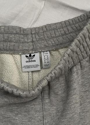 Шорты adidas (оригинал, с)3 фото