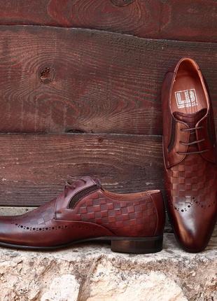 Изысканные туфли от luciano bellini 40,5 размер2 фото