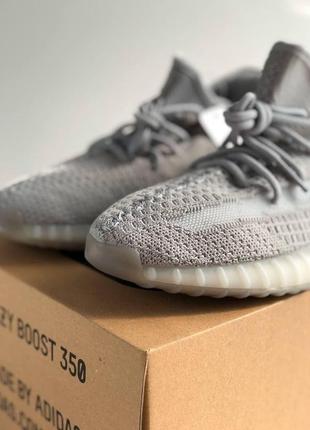 Чоловічі кросівки adidas yeezy boost 350 v2 grey red 41-42-44-459 фото