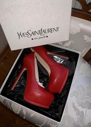 Туфлі yves saint laurent