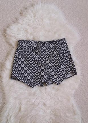 Спідничка-шорти з асіметричним  низом