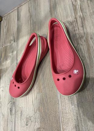 Crocs 19 clearance