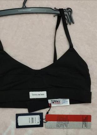 Топ новый Tommy hilfiger