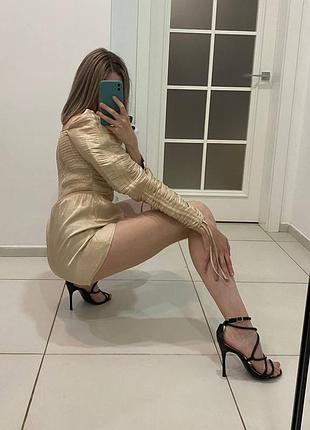 Крутой золотистый ромпер комбинезон missguided