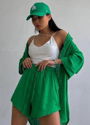 Женский костюм