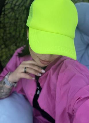 Яскрава кислотна кепка-блайзер салатова