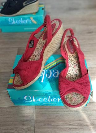 Босоножки skechers the messenger
