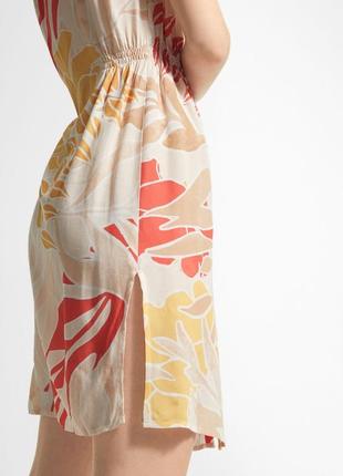 Легка молочна сукня сорочка comma' з пастельним принтом віскоза7 фото