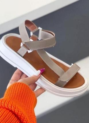 Босоніжки босоножки кожа сандалі сандали