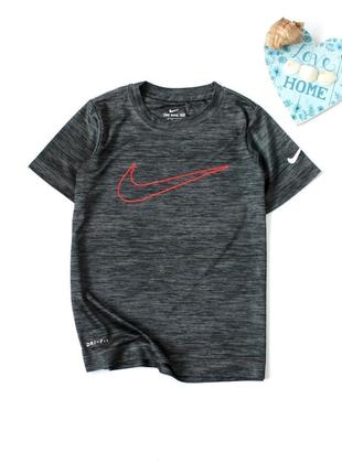 Футболка спортивная nike dri-fit 5-6 лет