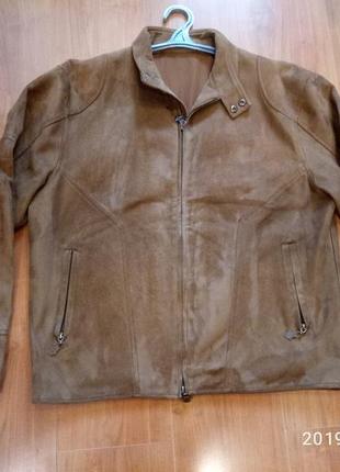 Стильна чоловіча куртка з еко-замші від італійського бренду r.g.a1 фото