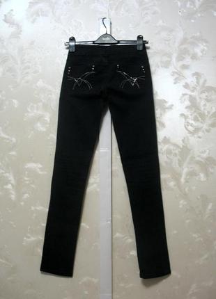 Черные джинсы  скинни2 фото