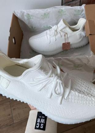 Женские кроссовки adidas yeezy boost 350 white#адидас2 фото