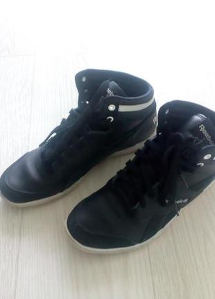 Кроссовки reebok non-marking outsole usa 7,5 uk 5 eur 38.