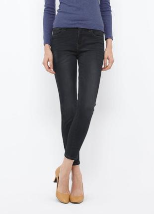 Черные ультра-эластичные джинсы скинни uniqlo