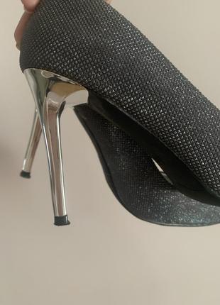 Невероятные туфли женские 38 размер совершенно новые7 фото