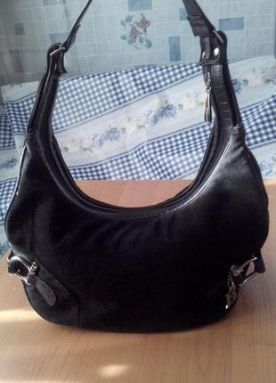 Черная замшевая сумка