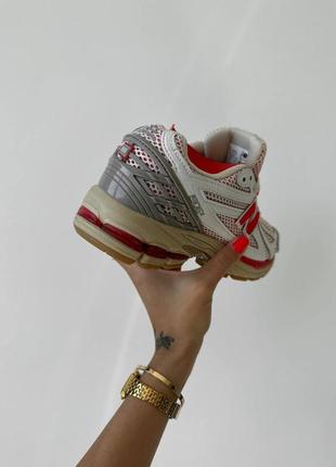 Кросівки в стилі new balance  білі червоні обємна підошва4 фото