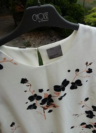 Великолепная праздничная блузка на подкладке от известного бренда.2 фото