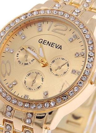 Годинник на руку жіночий geneva gold кварцовий зі стразами5 фото