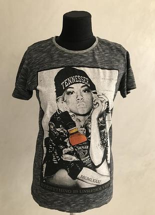 Футболка женская