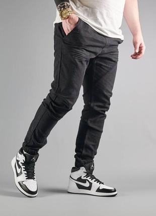 Чоловічі кросівки nike air jordan 1 high white black