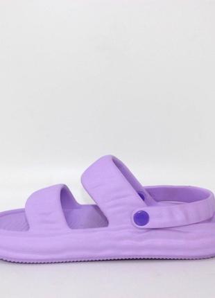 Стильные женские босоножки из пены цвета лаванда/обувь на лето3 фото