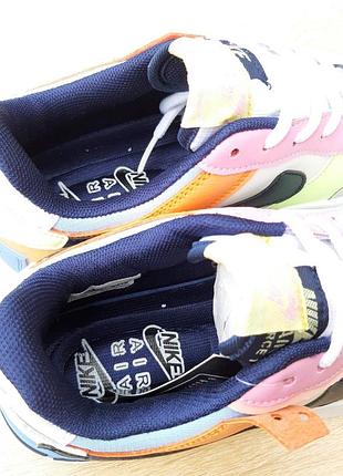 Жіночі кросівки nike6 фото