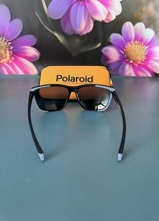 Polaroid очки унисекс черные4 фото