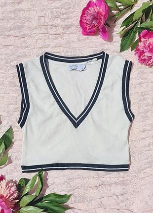 Укороченная  жилетка bershka