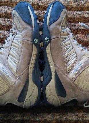 Ботинки треккинговые jack wolfskin texapore. 23,5см