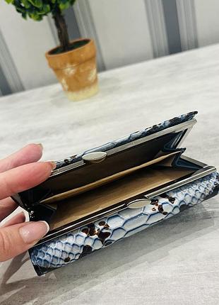 Розпродаж  жіночий невеликий шкіряний лаковий гаманець2 фото