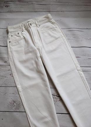 Белоснежные мом-джинсы от pull &amp; bear6 фото