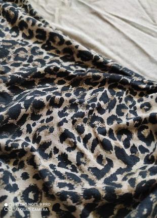Платье летнее с леопардовым принтом7 фото