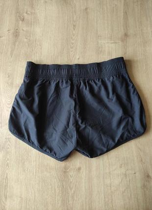 Женские спортивные шорты от h&m. pазмер- xs(34) .2 фото