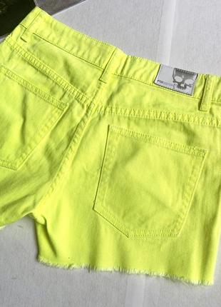 Неоновые джинсовые шорты цвета лайма fb sister4 фото