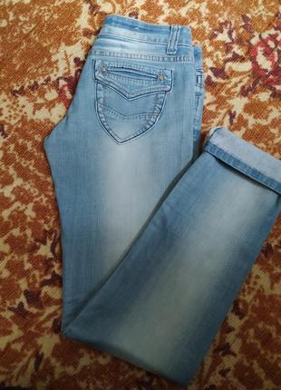 Джинси classic jeans