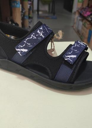 Босоніжки для хлопчиків