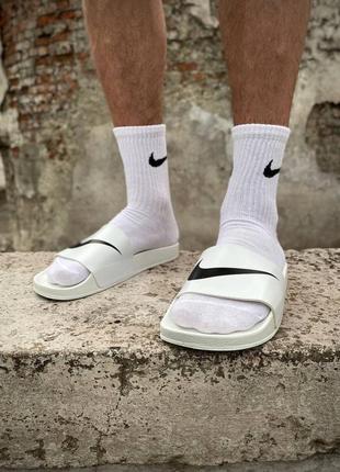 Чоловічі шльопанці nike white black logo6 фото