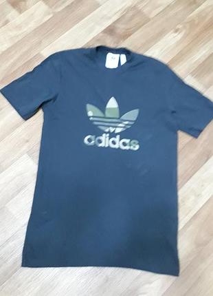 Футболка чоловіча adidas 48 р