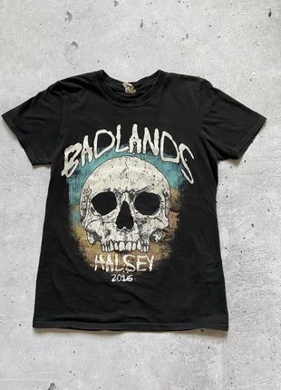 Мерч футболка badlands