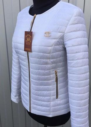 Куртка, размер 56,дэми,бомпер,на размер до 62.