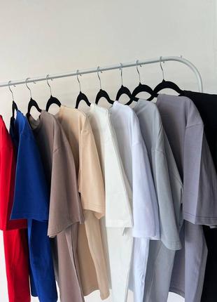 Топові базові футболки унісекс  - мастхев в гардеробі,6 фото