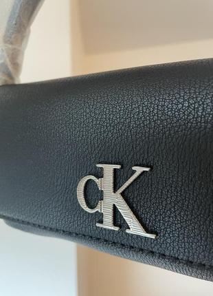 Сумка calvin klein оригінал crossbody кроссбоди клатч сумочка оригинал3 фото