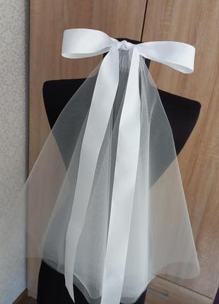 Фата з бантом