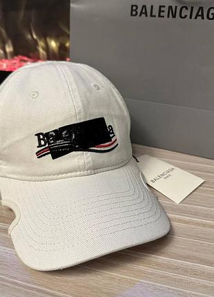 Кепка в стиле balenciaga