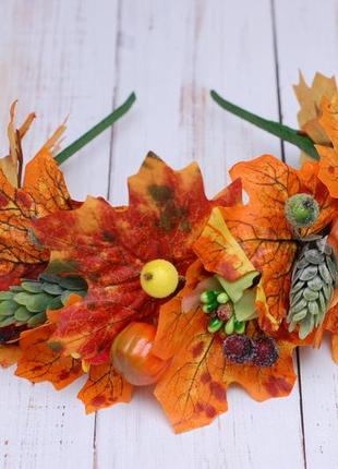 Яскравий осінній обруч обідок з листям і гарбузами3 фото