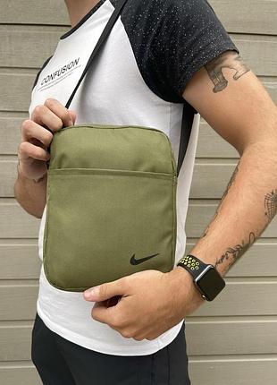 Барсетка nike хакі з чорним лого